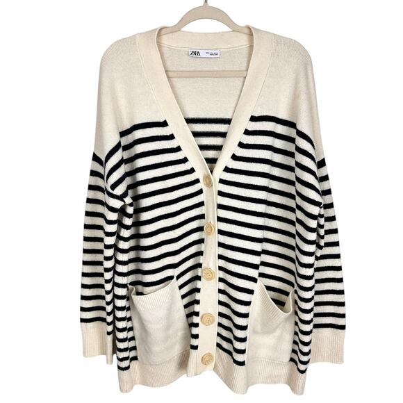Zara Black Ecru Striped Oversized Wool V-neck Cardigan Chunky Buttons Sz Medium - Picture 3 of 9